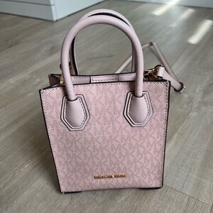 Michael Kors Extra-Small Crossbody Bag